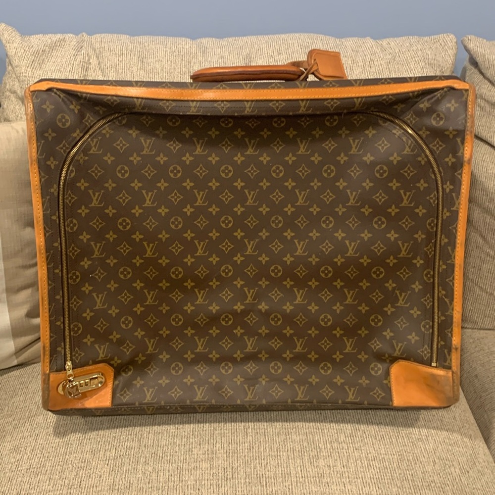 Louis Vuitton Suit case.